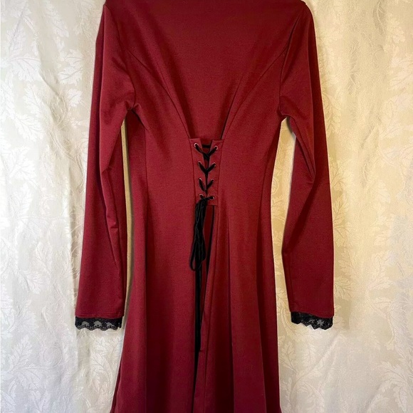Hot Topic Stretch Corset Dress,Sz. Medium Burgundy W/Black Laces,Cosplay Costume - Picture 6 of 8